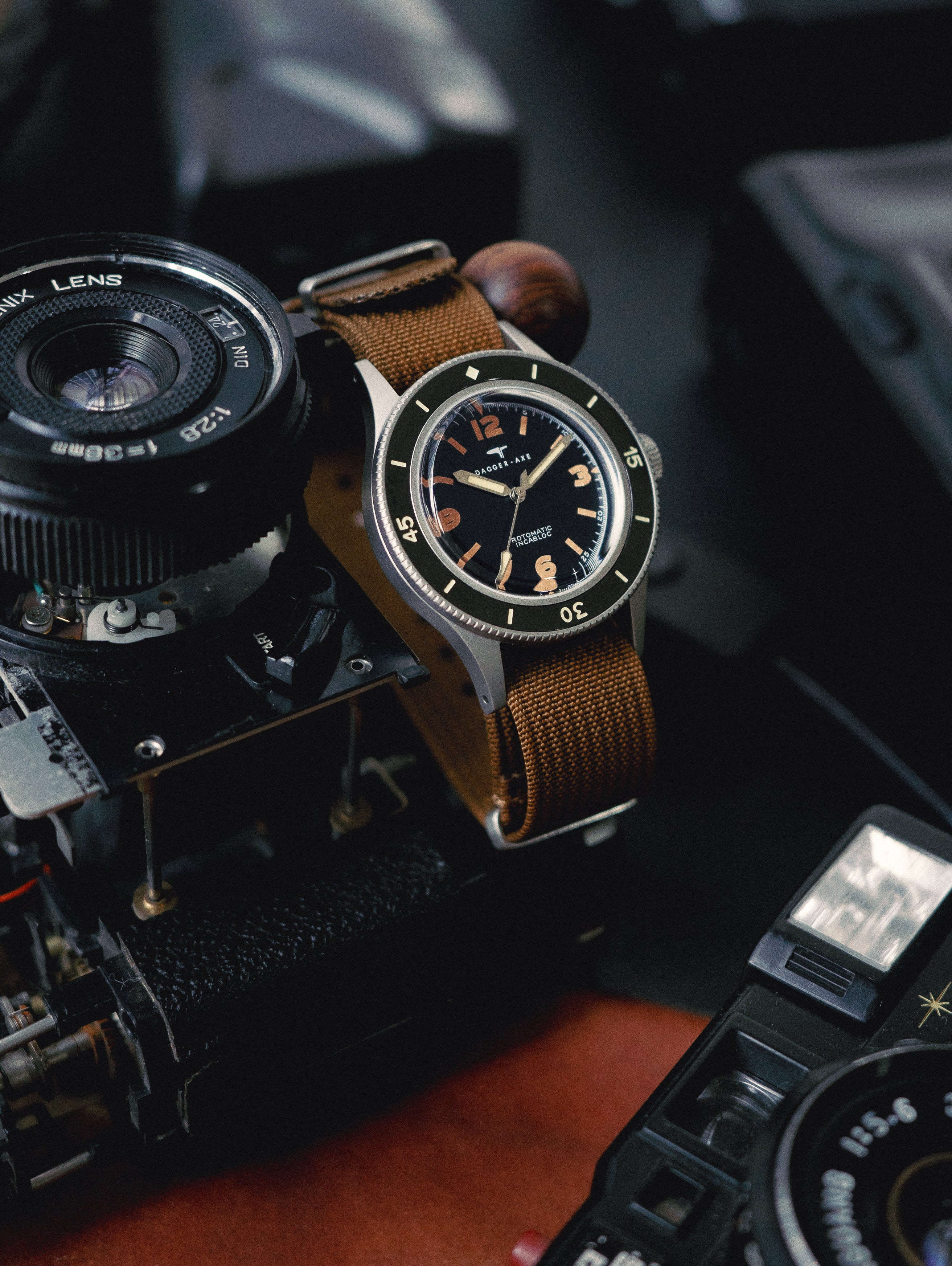 DAGGER-AXE Watch Vintage Fathom Series DG-O03 Diving Watch Men's Watch Mechanical Watch Gift