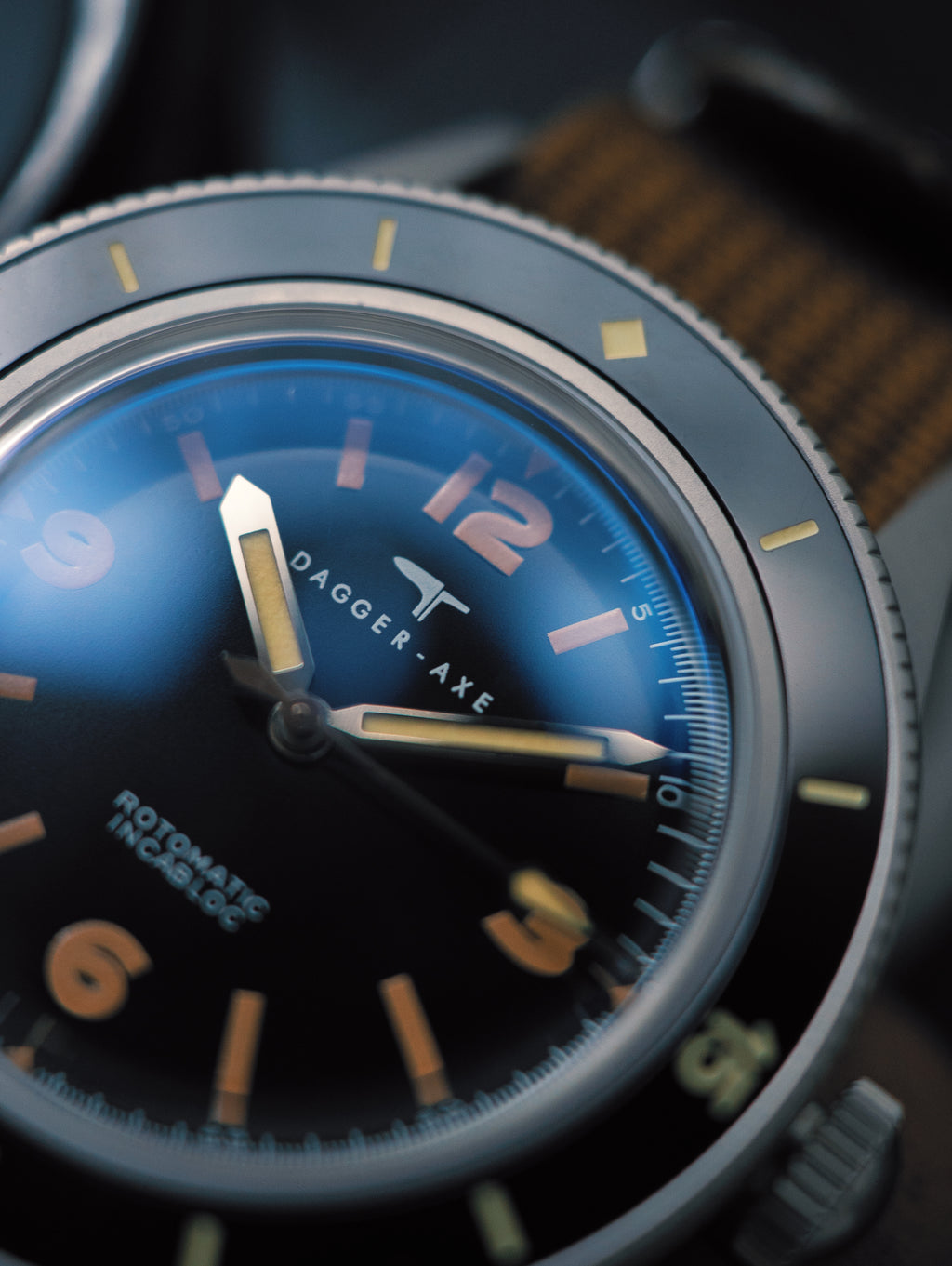 DAGGER-AXE Watch Vintage Fathom Series DG-O03 Diving Watch Men's Watch Mechanical Watch Gift