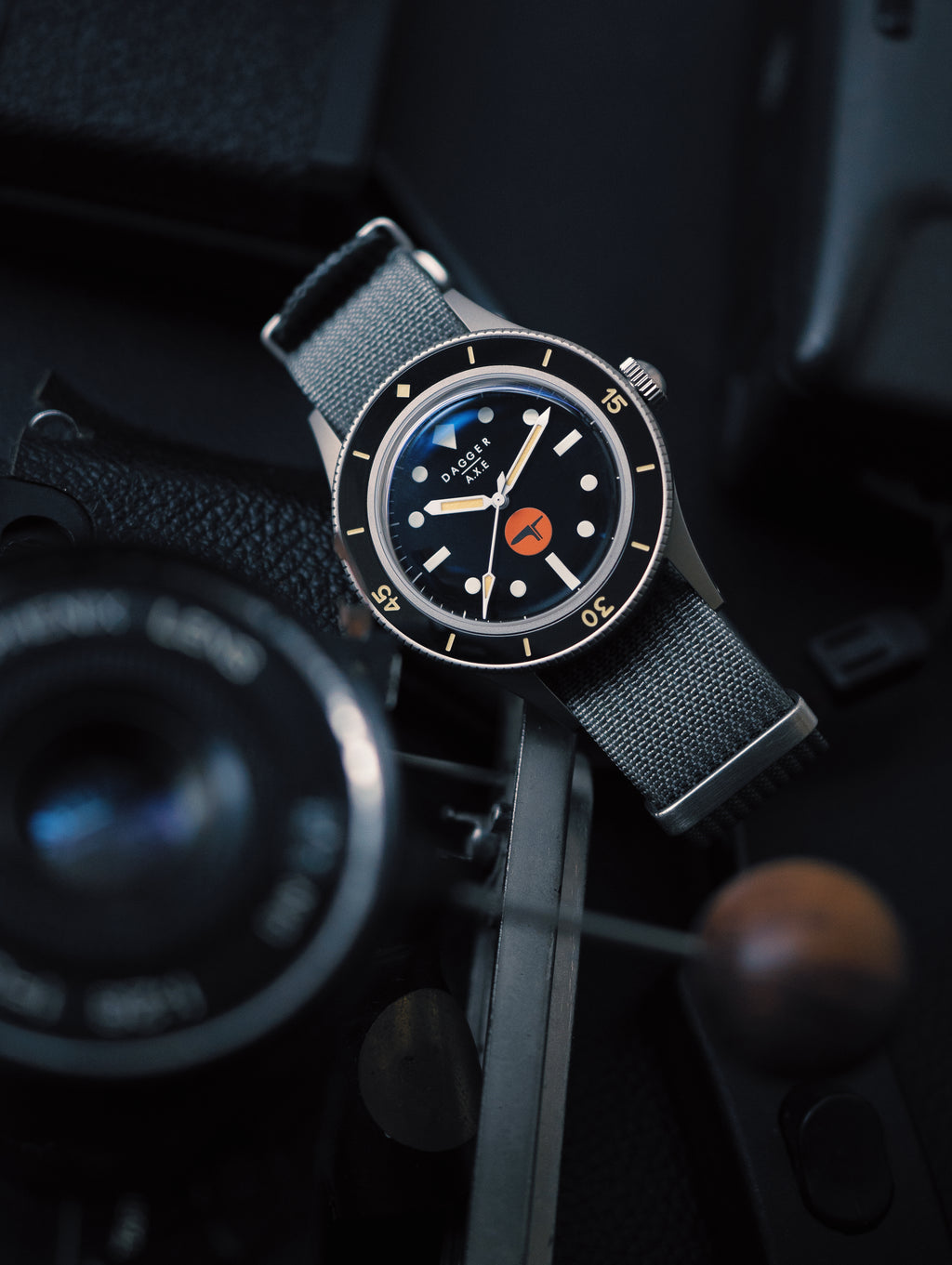 DAGGER-AXE Watch Classic Retro Small Sun Mechanical Diving Watch Ceramic Ring Men's Watch
