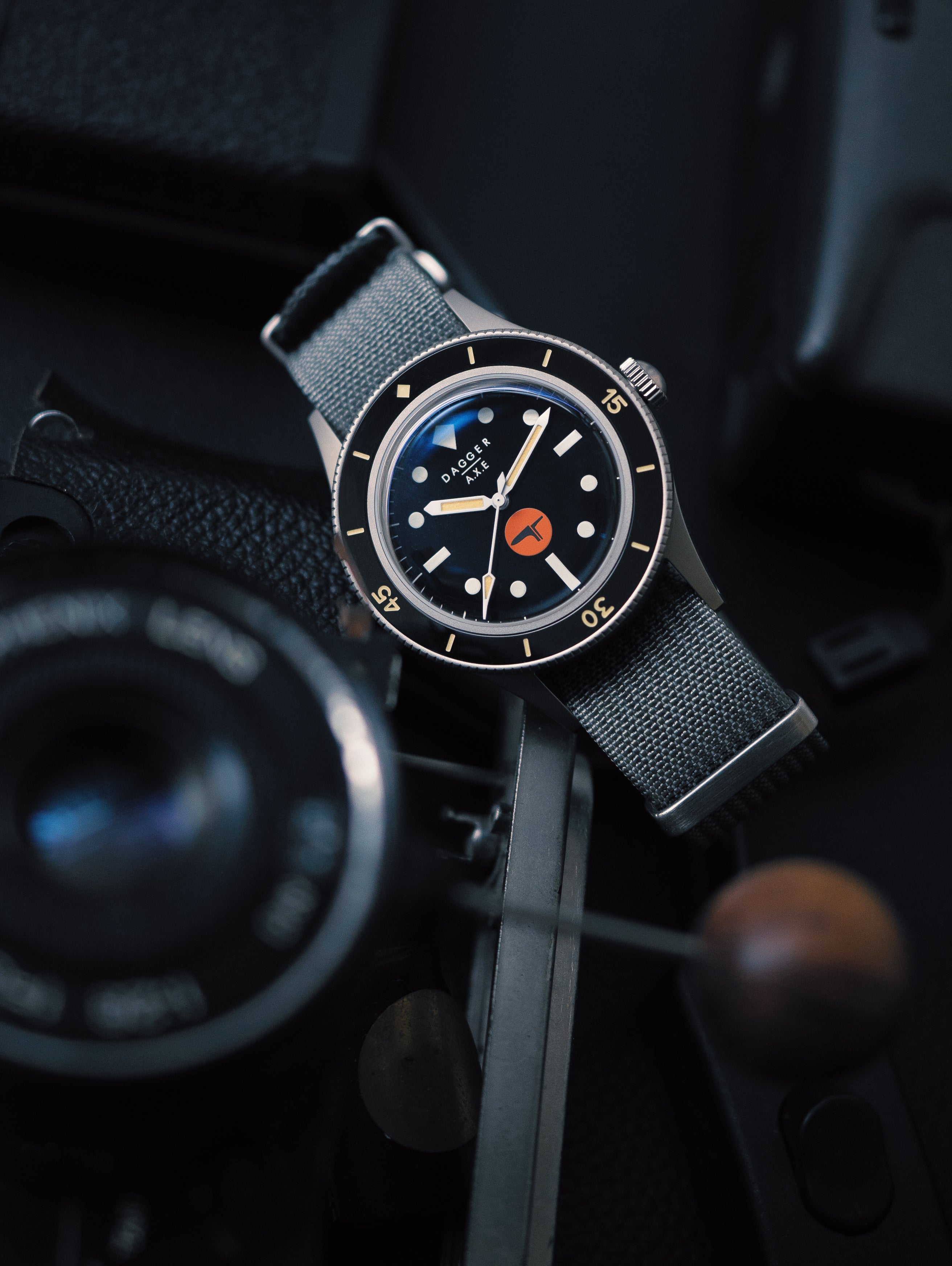 DAGGER-AXE Watch Classic Retro Small Sun Mechanical Diving Watch Ceramic Ring Men's Watch