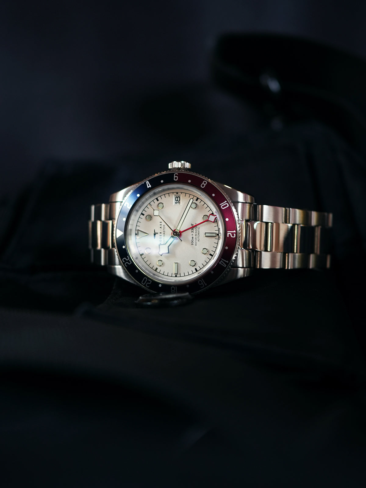Dagger-axe Watch Four-pin Dual Time Zone Mechanical Watch Classic White Cola Ring Vintage Diving Watch