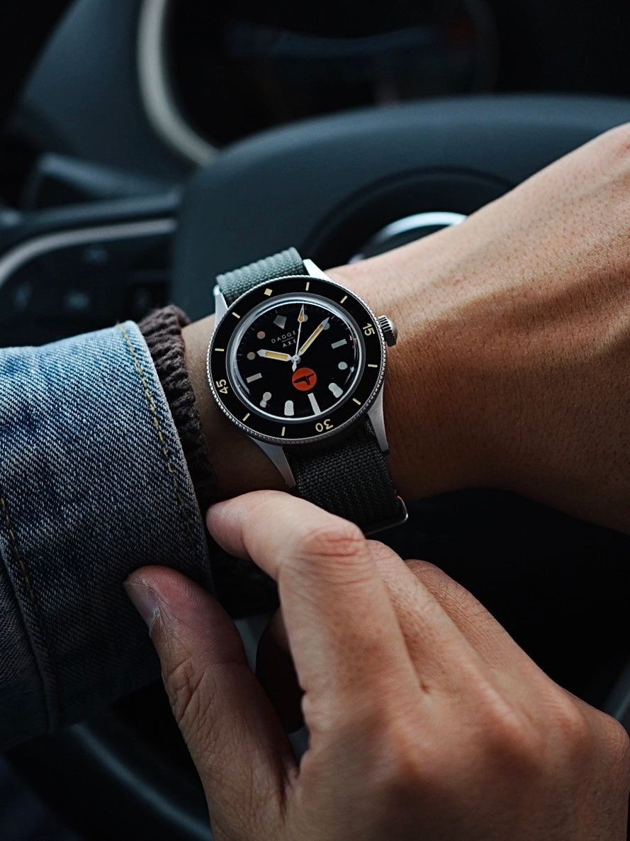 DAGGER-AXE Watch Classic Retro Small Sun Mechanical Diving Watch Ceramic Ring Men's Watch