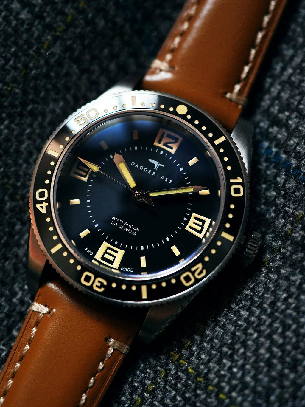 Dagger-axe Watch Hand Automatic Mechanical Watch Vintage American Street Diving Watch