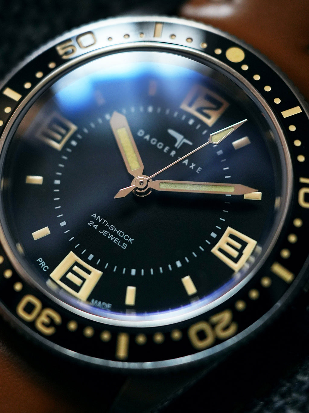 Dagger-axe Watch Hand Automatic Mechanical Watch Vintage American Street Diving Watch