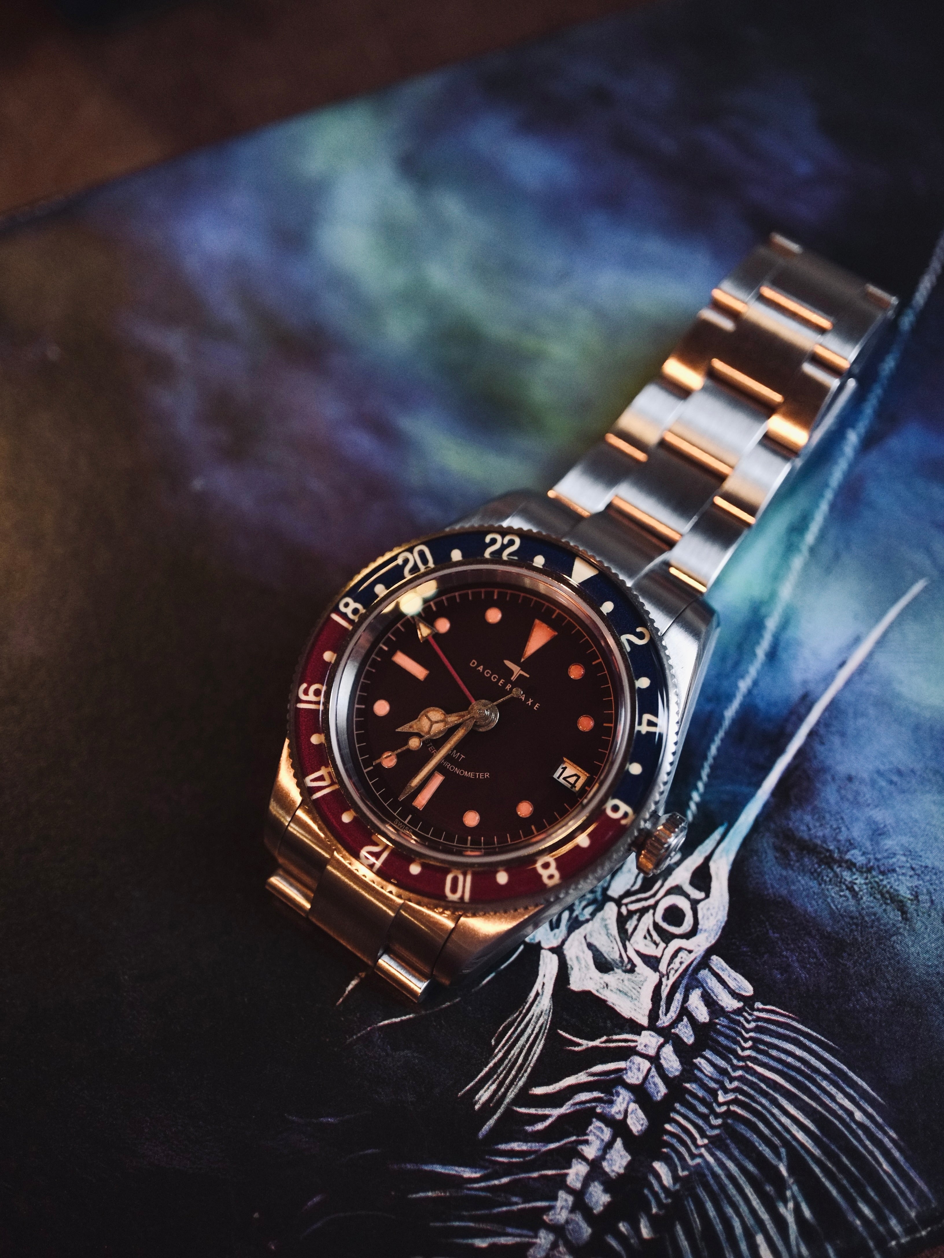 DAGGER-AXE watch old antique watch GMT two time retro mechanical watch Pepsi ring waterproof all luminous men's watch