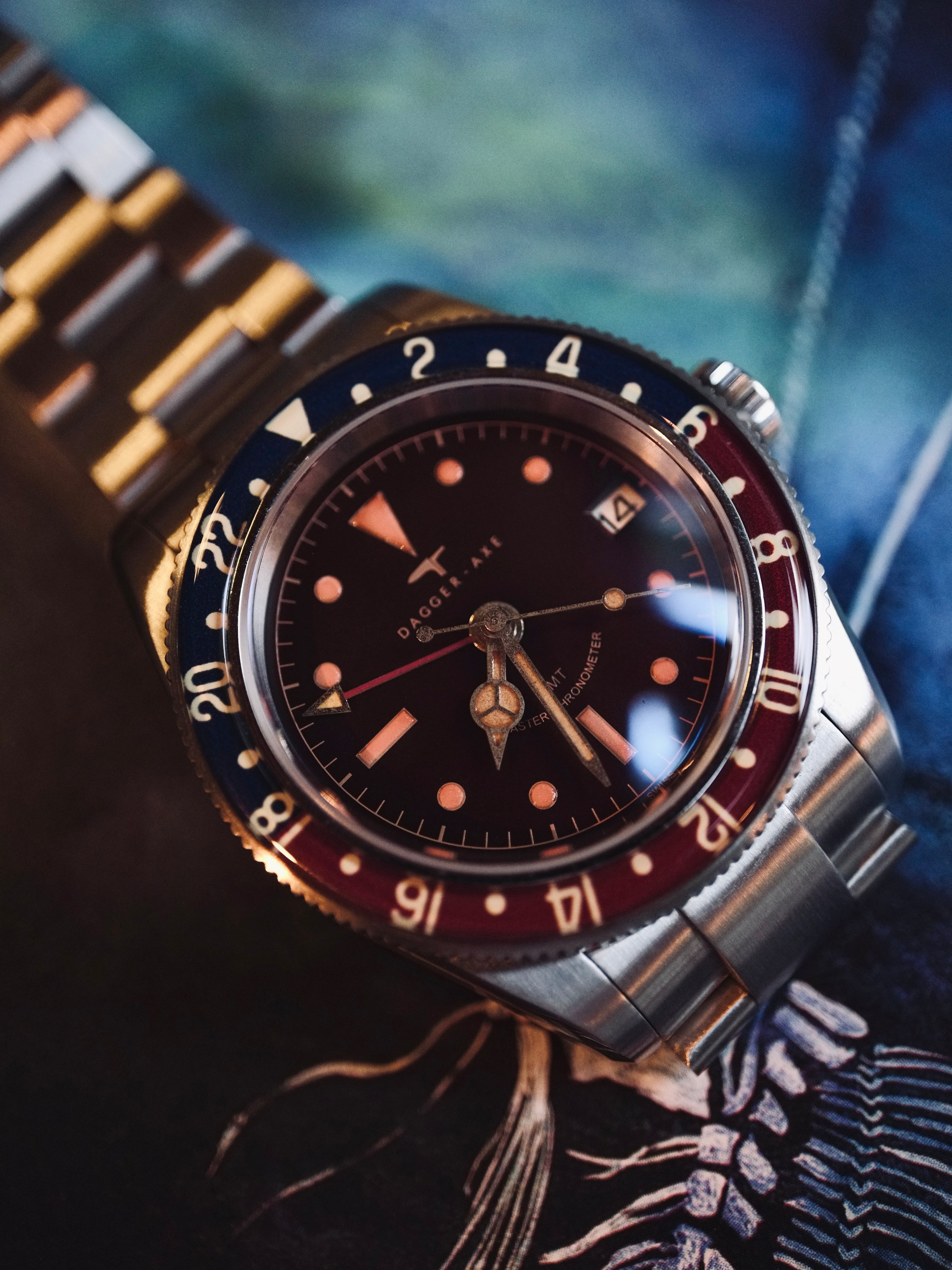 DAGGER-AXE watch old antique watch GMT two time retro mechanical watch Pepsi ring waterproof all luminous men's watch