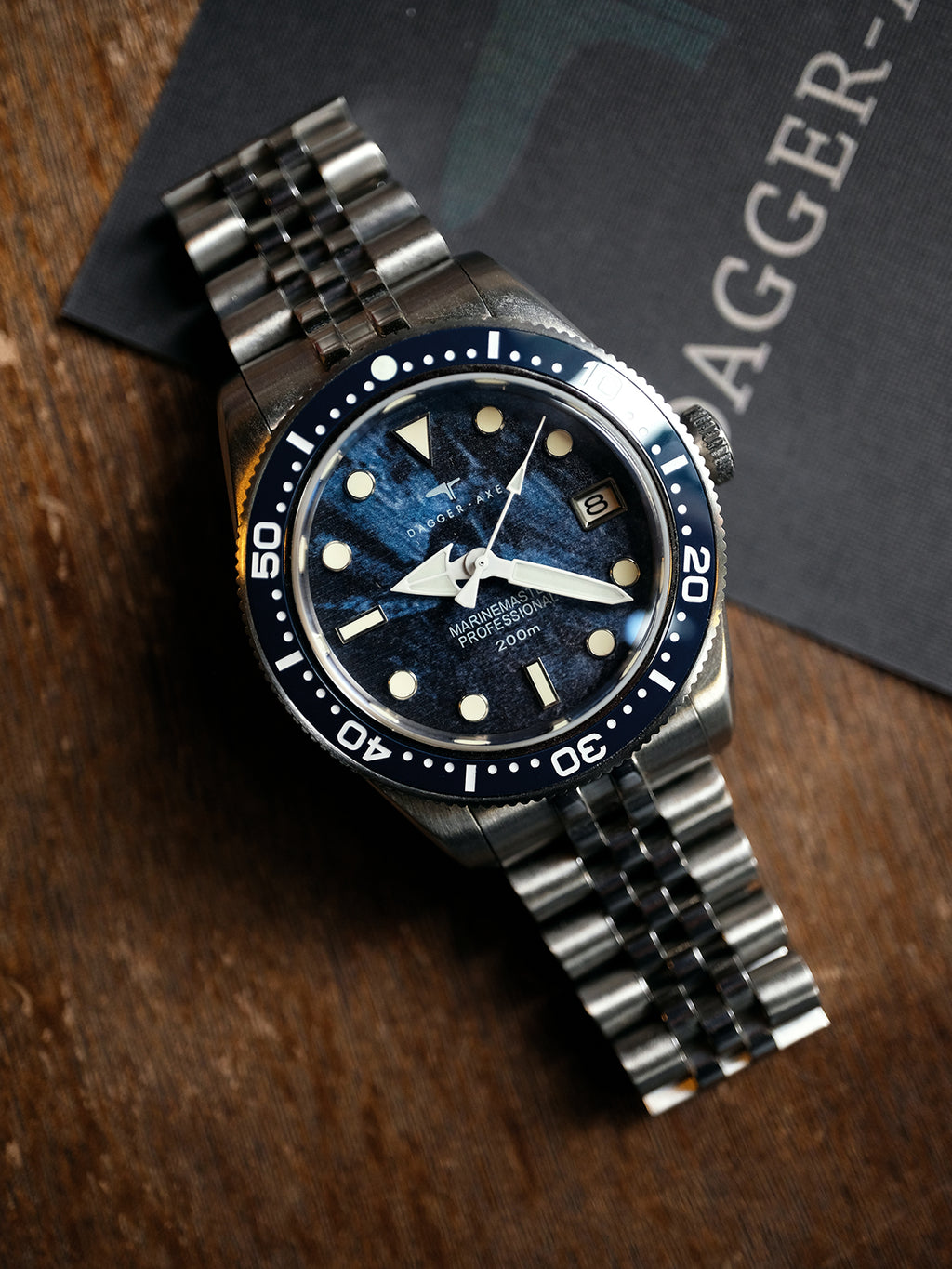 Dagger-axe Watch Rock Texture Dial Automatic Mechanical Watch Waterproof Luminous Five-bead Chain Men's Watch
