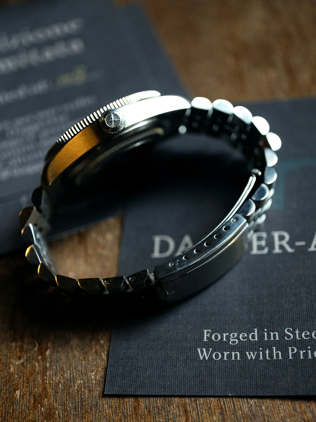 Dagger-axe Watch Rock Texture Dial Automatic Mechanical Watch Waterproof Luminous Five-bead Chain Men's Watch