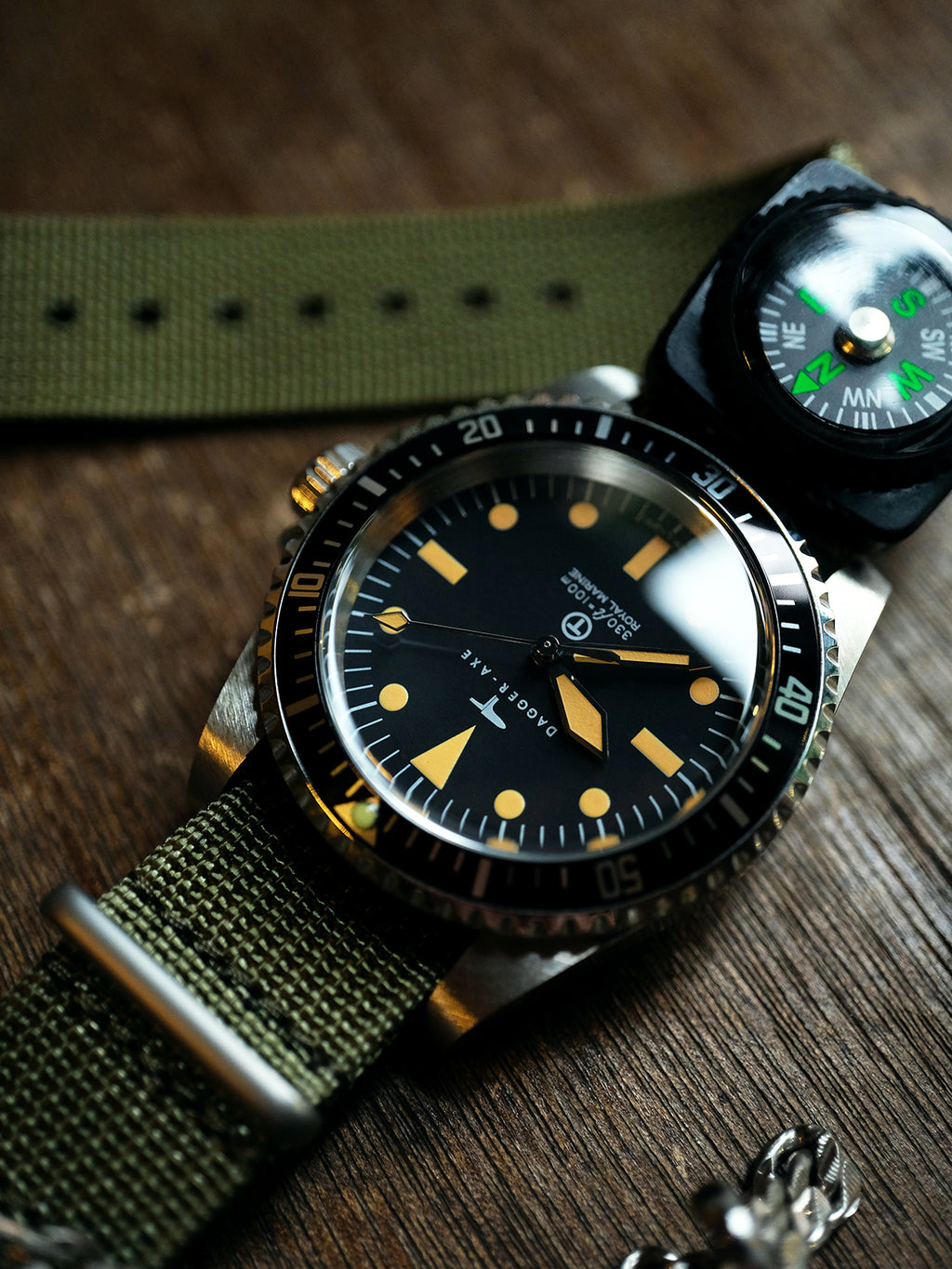 Dagger-axe watches household watches men's watches automatic mechanical diving watches field watches