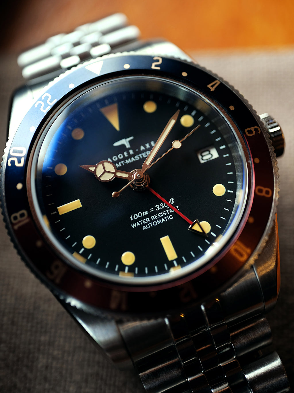 DAGGER-AXE watch Men's Mechanical Watch Automatic Waterproof Luminous Diving Outdoor Vintage Watch