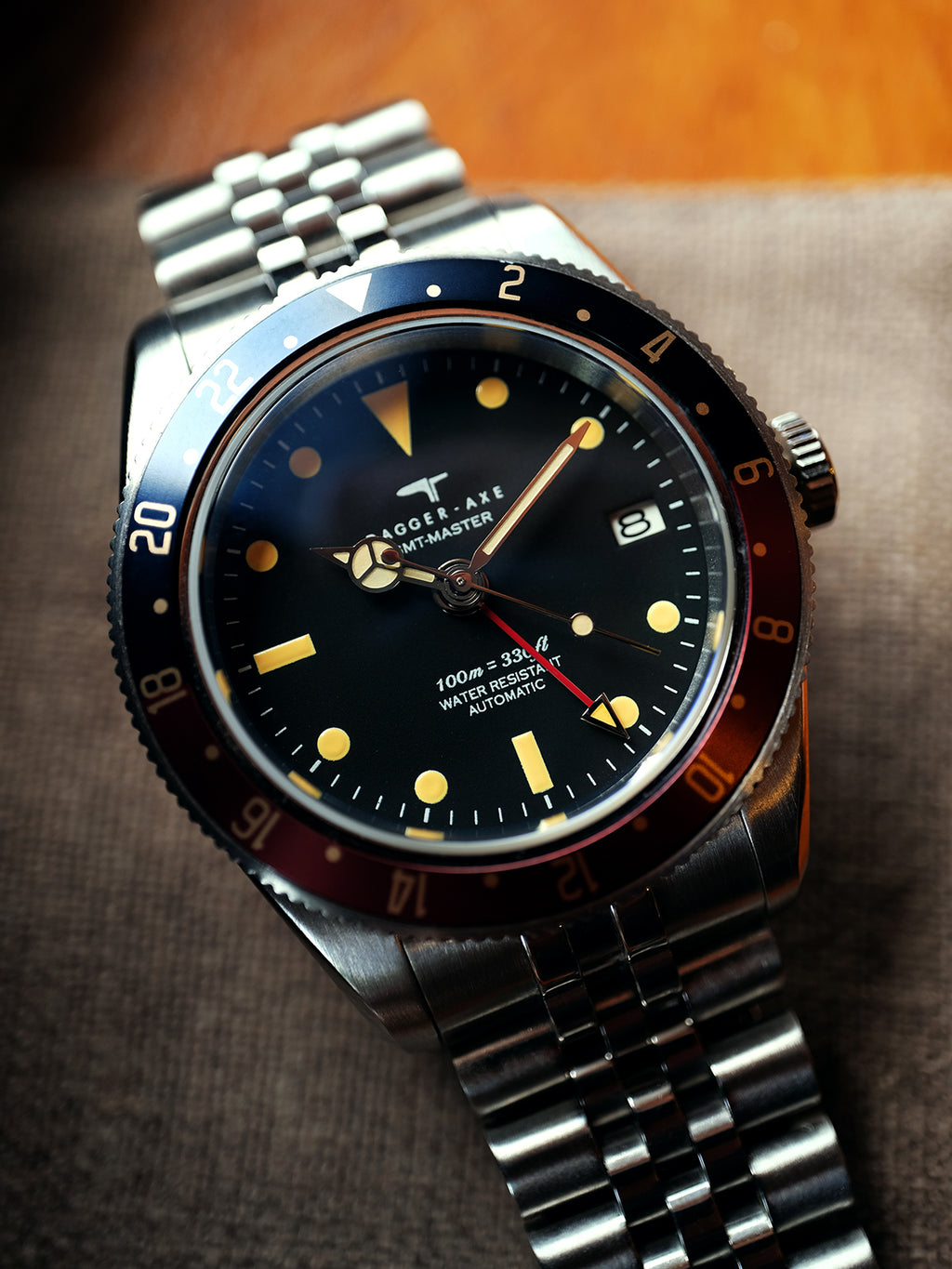 DAGGER-AXE watch Men's Mechanical Watch Automatic Waterproof Luminous Diving Outdoor Vintage Watch