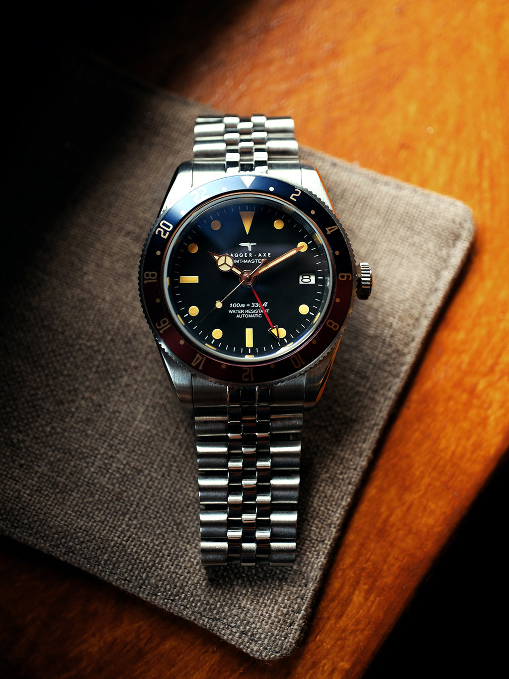 DAGGER-AXE watch Men's Mechanical Watch Automatic Waterproof Luminous Diving Outdoor Vintage Watch