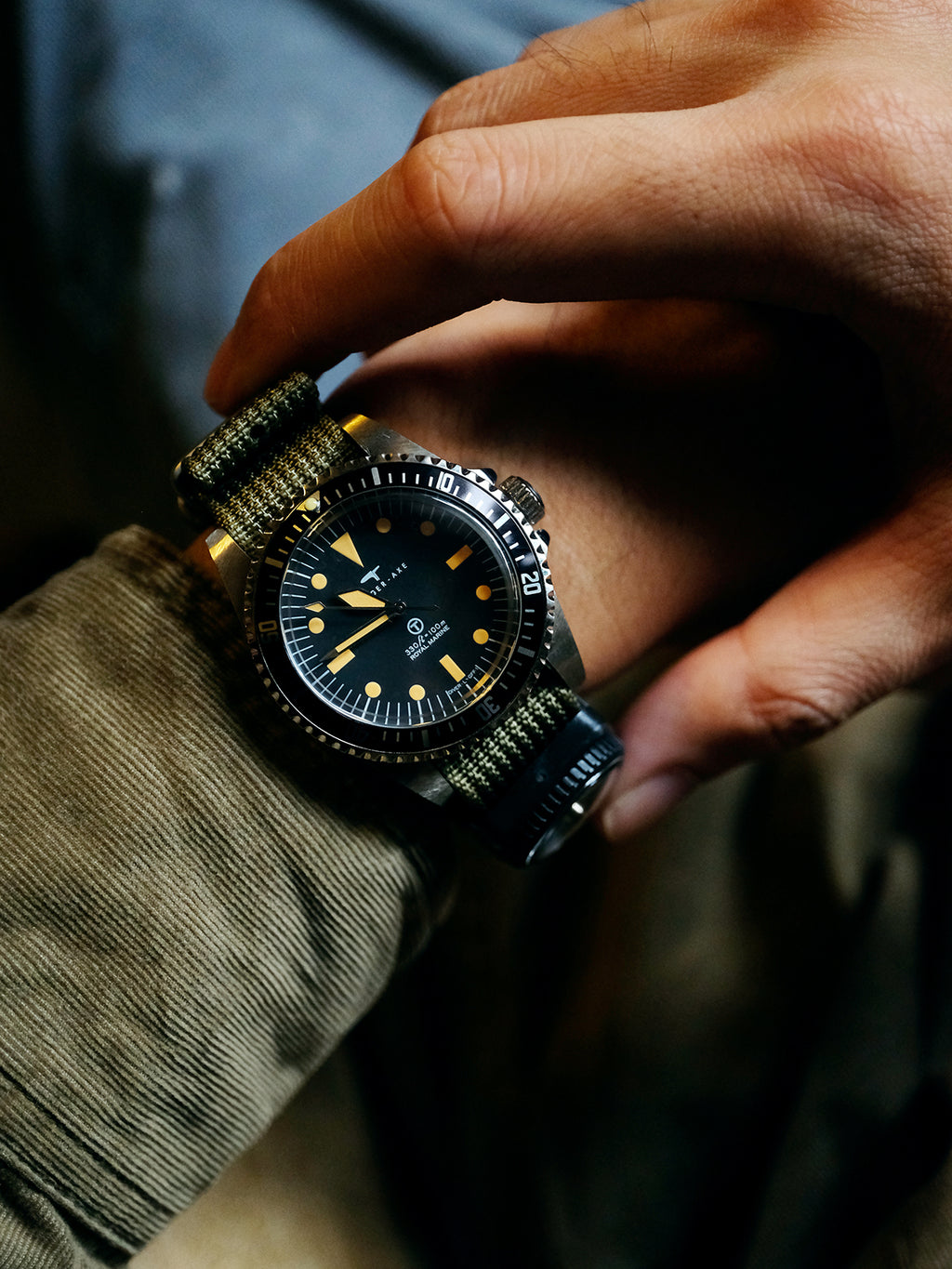 Dagger-axe watches household watches men's watches automatic mechanical diving watches field watches