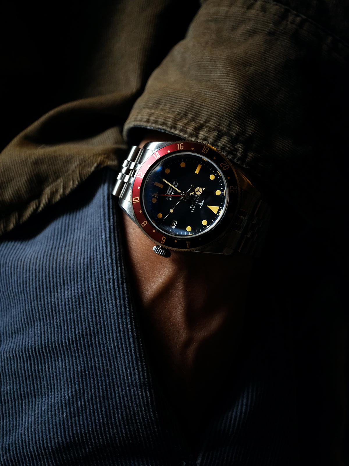 DAGGER-AXE watch Men's Mechanical Watch Automatic Waterproof Luminous Diving Outdoor Vintage Watch