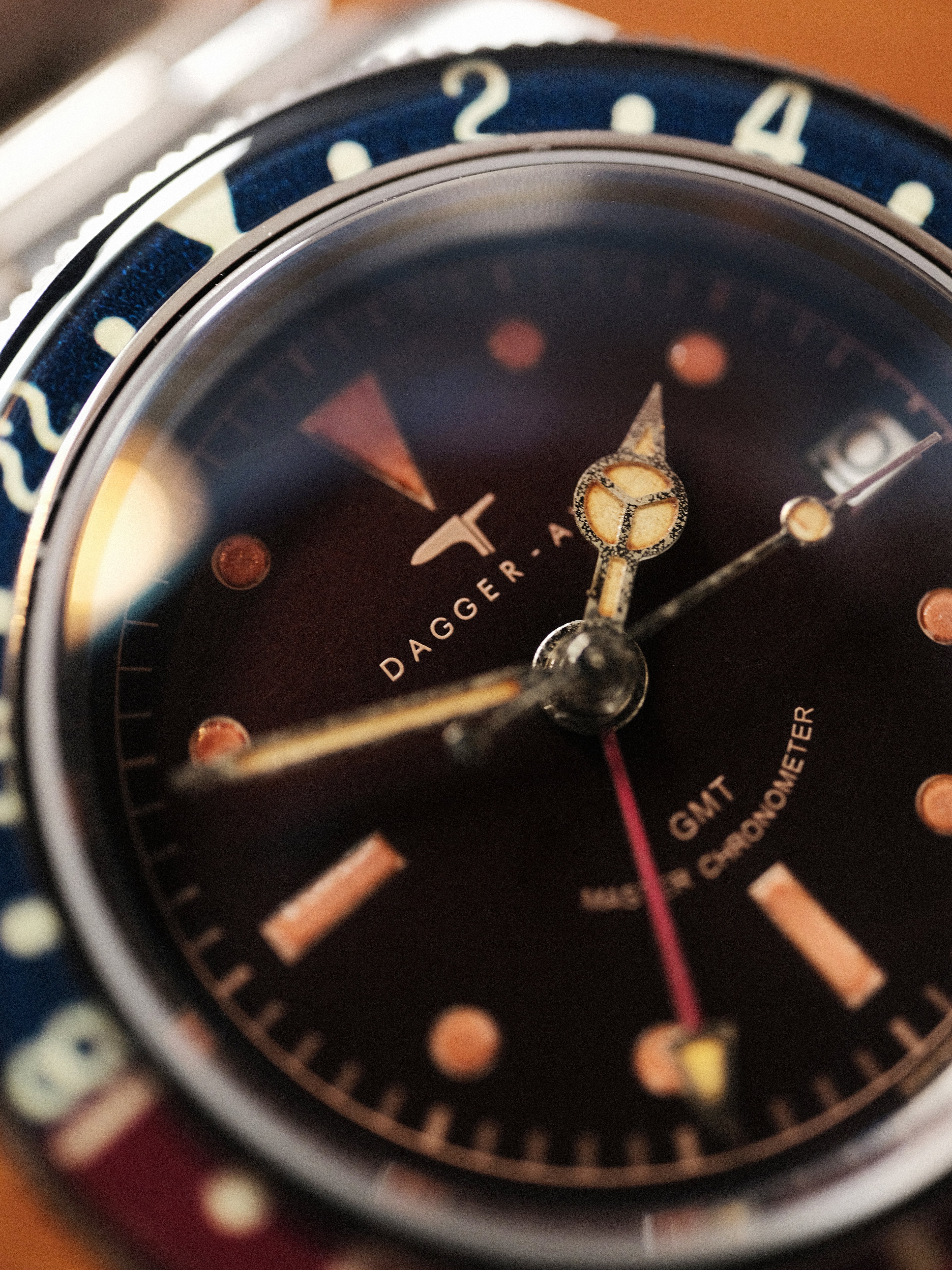 DAGGER-AXE watch old antique watch GMT two time retro mechanical watch Pepsi ring waterproof all luminous men's watch
