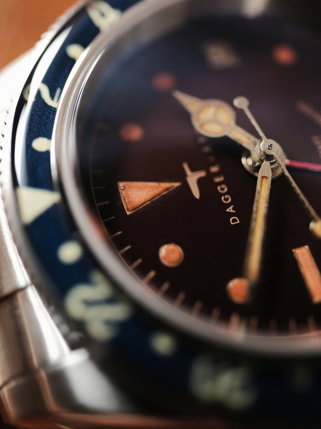 DAGGER-AXE watch old antique watch GMT two time retro mechanical watch Pepsi ring waterproof all luminous men's watch