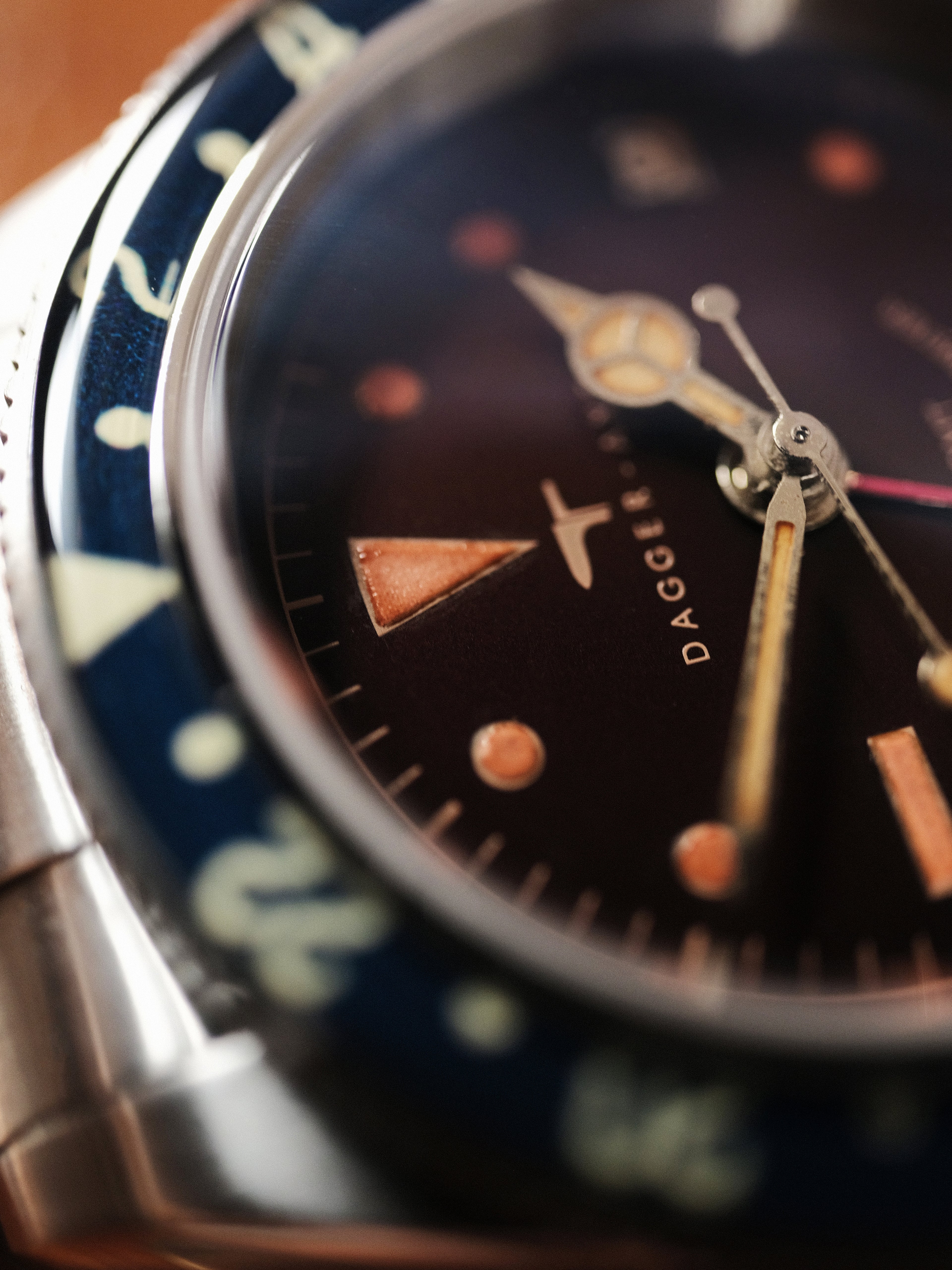 DAGGER-AXE watch old antique watch GMT two time retro mechanical watch Pepsi ring waterproof all luminous men's watch