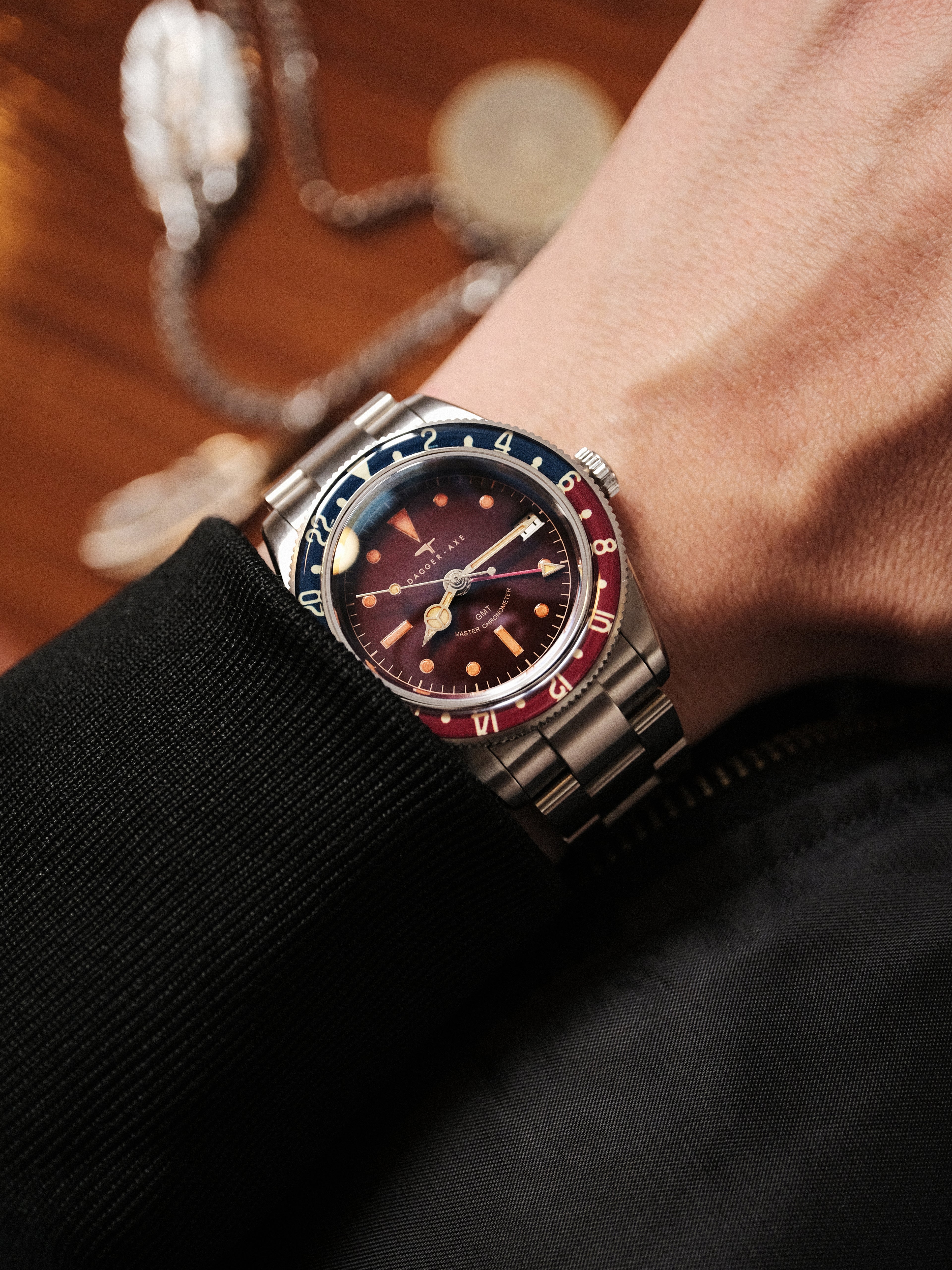 DAGGER-AXE watch old antique watch GMT two time retro mechanical watch Pepsi ring waterproof all luminous men's watch